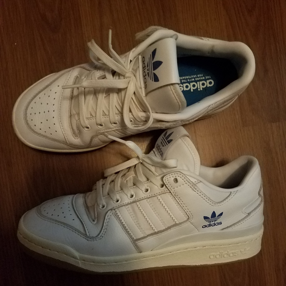 Sz 9 Adidas forum low 84s adv bluebird skateboarding shoe used condition